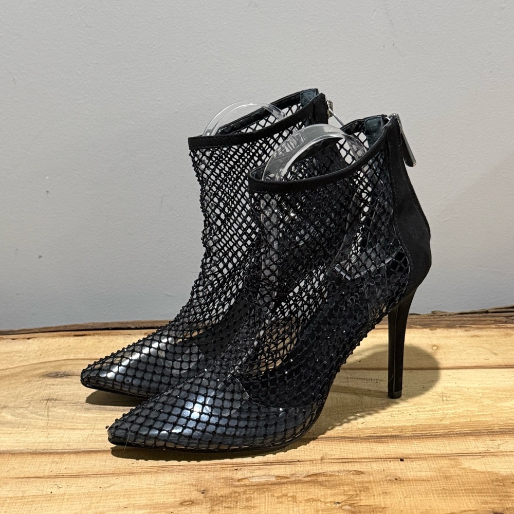 CHARLES DAVID Pursue Black Mesh Sequin‎ Bootie Size 7.5 A41 - Picture 2 of 11